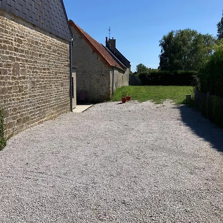 Maison 4-8 Personnes, Jardin, Mere Eglise *