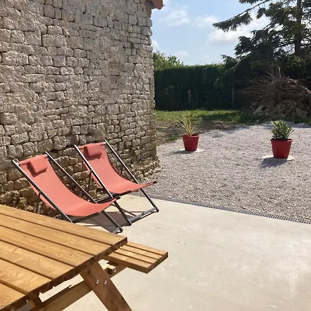 Maison 4-8 Personnes, Jardin, Mere Eglise * Сент-Мер-Эглиз