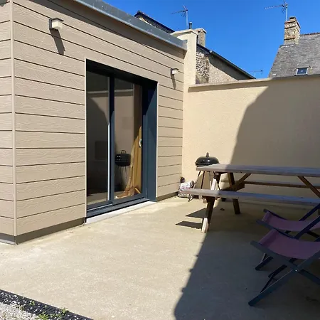 Дом отдыха Maison 4-8 Personnes, Jardin, Mere Eglise Сент-Мер-Эглиз