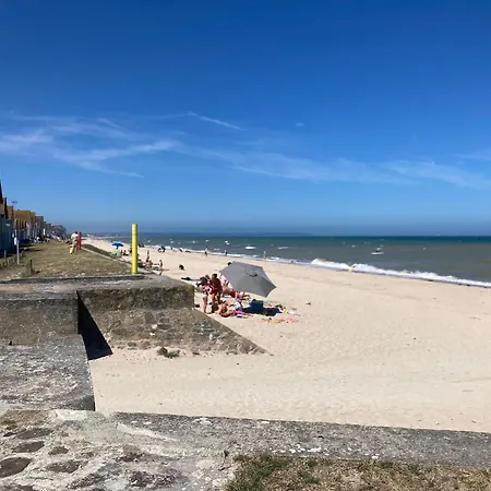 Дом отдыха Maison 4-8 Personnes, Jardin, Mere Eglise