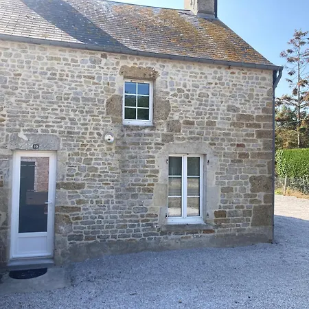 Maison 4-8 Personnes, Jardin, Mere Eglise Сент-Мер-Эглиз