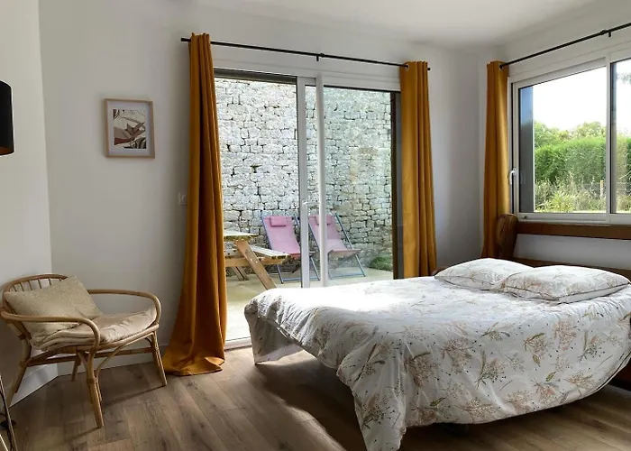 Maison 4-8 Personnes, Jardin, Mere Eglise *