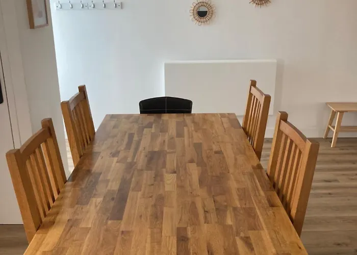 Maison 4-8 Personnes, Jardin, Mere Eglise Сент-Мер-Эглиз