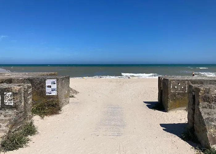 Maison 4-8 Personnes, Jardin, Mere Eglise *