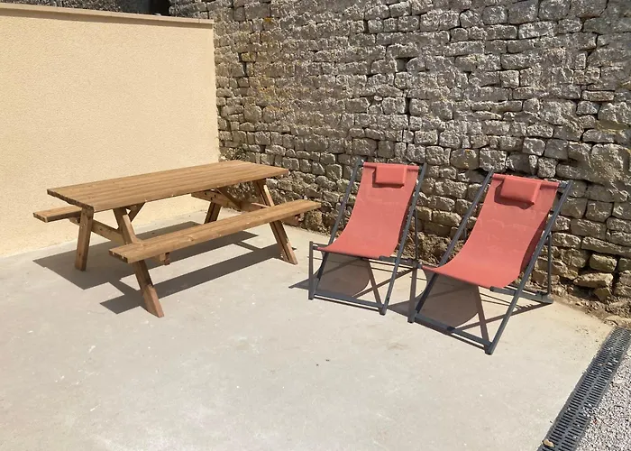 Maison 4-8 Personnes, Jardin, Mere Eglise Ferienhaus *